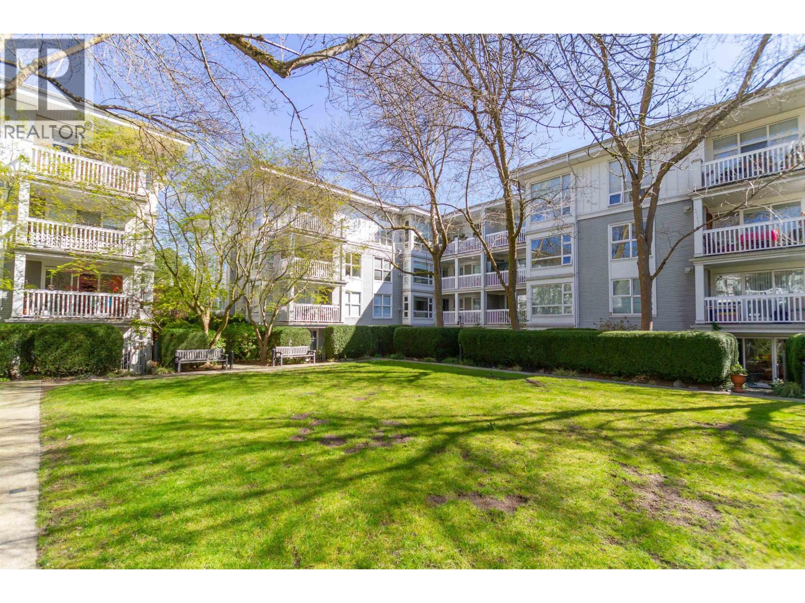 204 1868 W 5th Avenue, Vancouver, British Columbia  V6J 1P3 - Photo 1 - R3111239