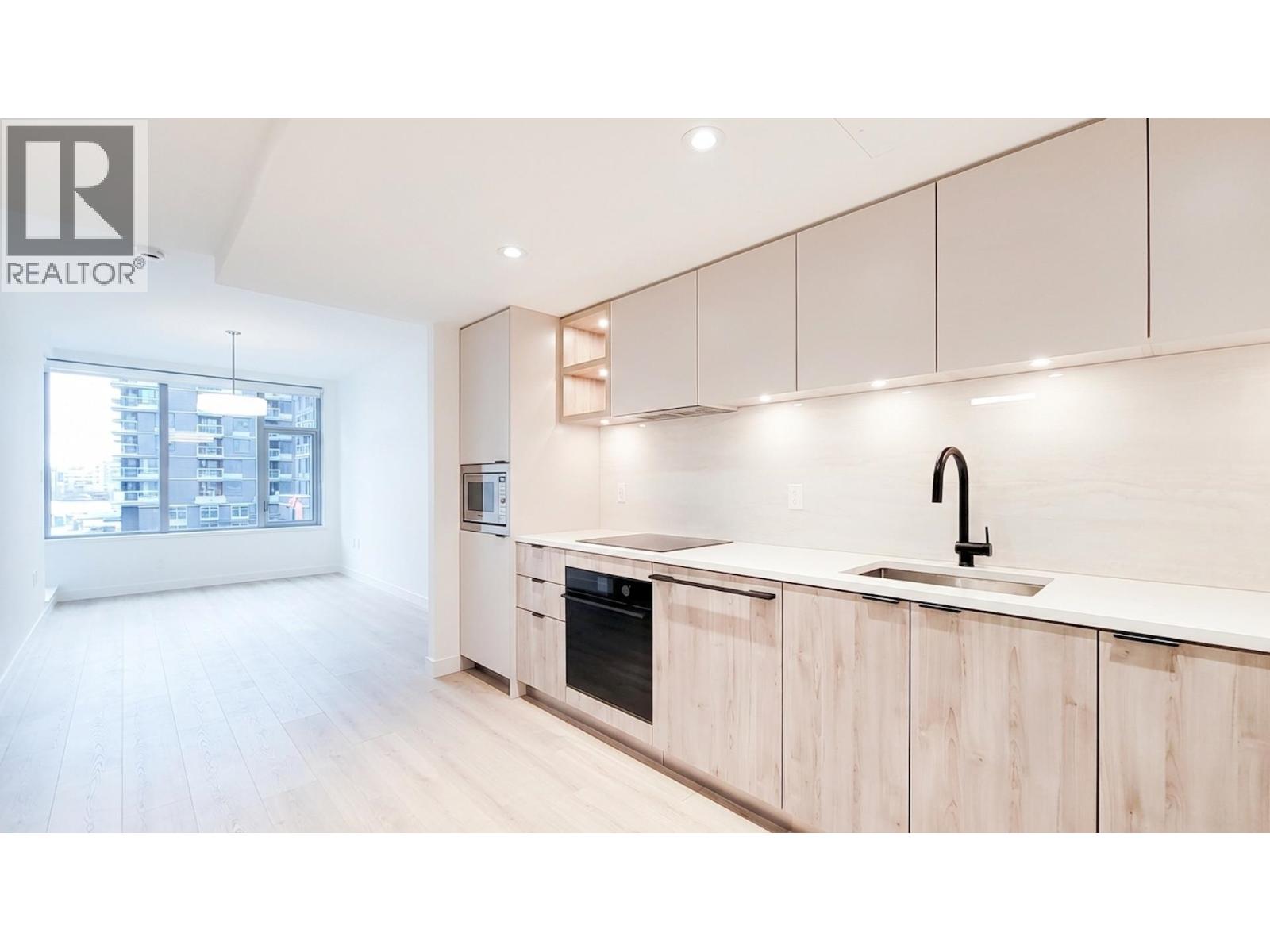 755 Harbourside Drive, North Vancouver, British Columbia  V7P 0G1 - Photo 8 - R3111316