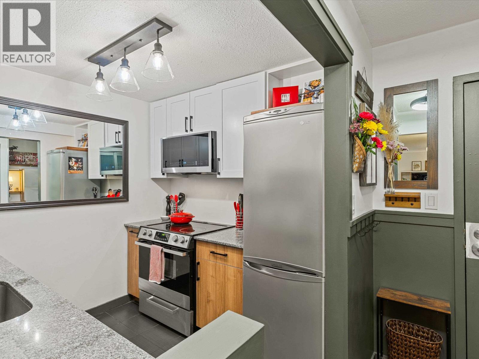 109 1450 E 7th Avenue, Vancouver, British Columbia  V5N 1R8 - Photo 10 - R3111320