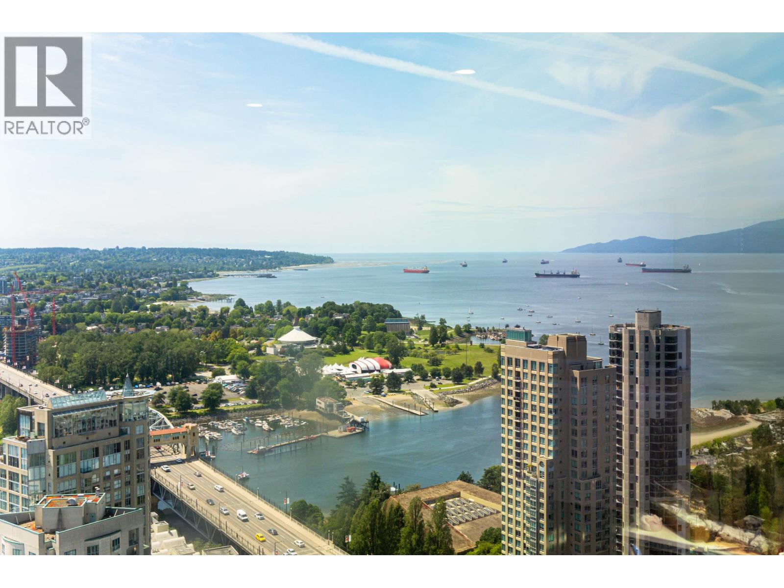 3501 889 Pacific Street, Vancouver, British Columbia  V6Z 1C3 - Photo 2 - R3111370