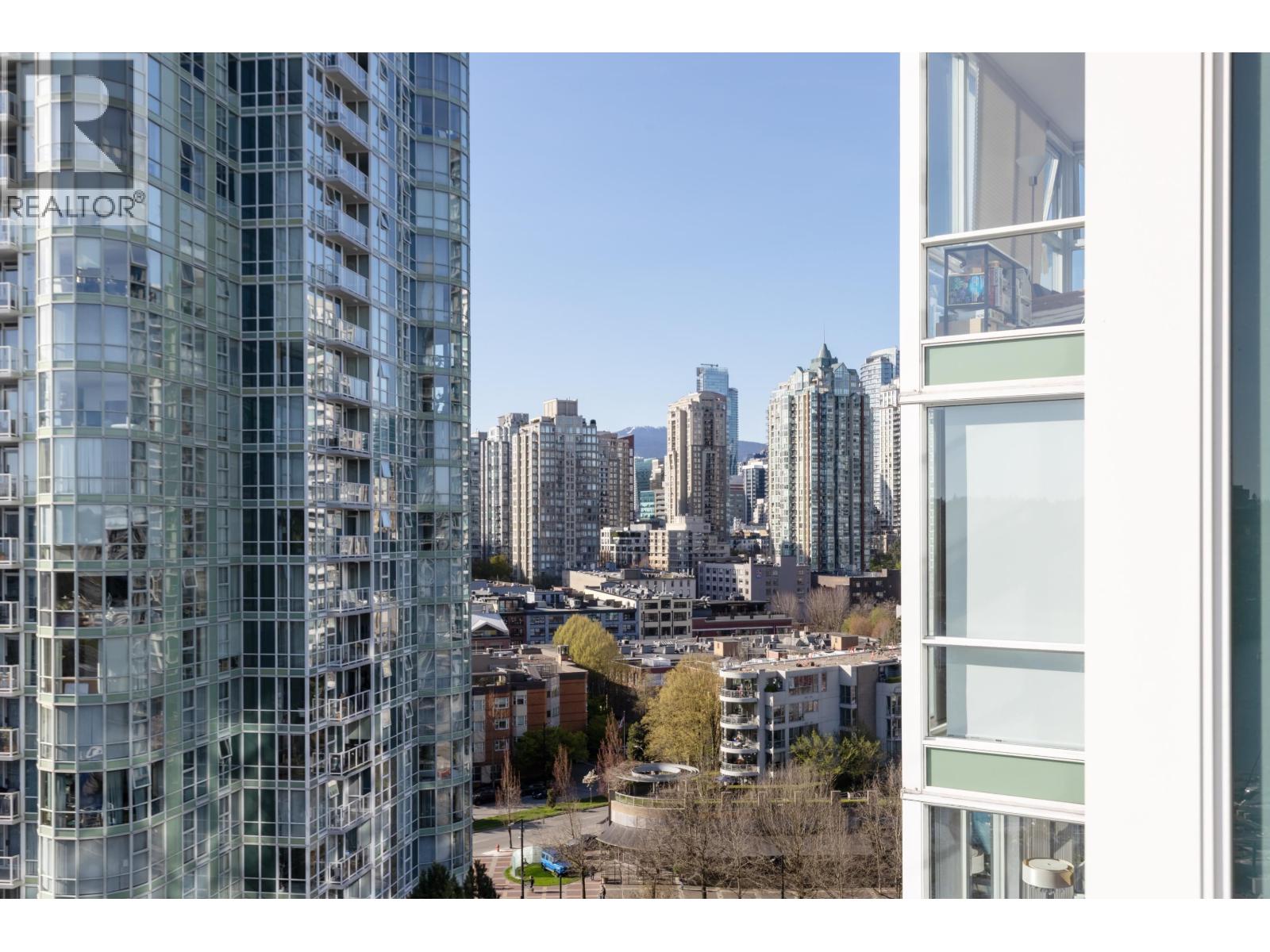 1703 1077 Marinaside Crescent, Vancouver, British Columbia  V6Z 2Z5 - Photo 15 - R3111419