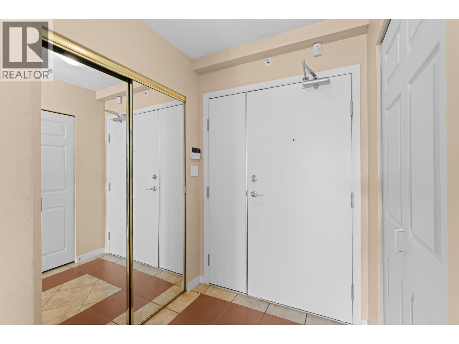 1703 1077 Marinaside Crescent, Vancouver, British Columbia  V6Z 2Z5 - Photo 26 - R3111419