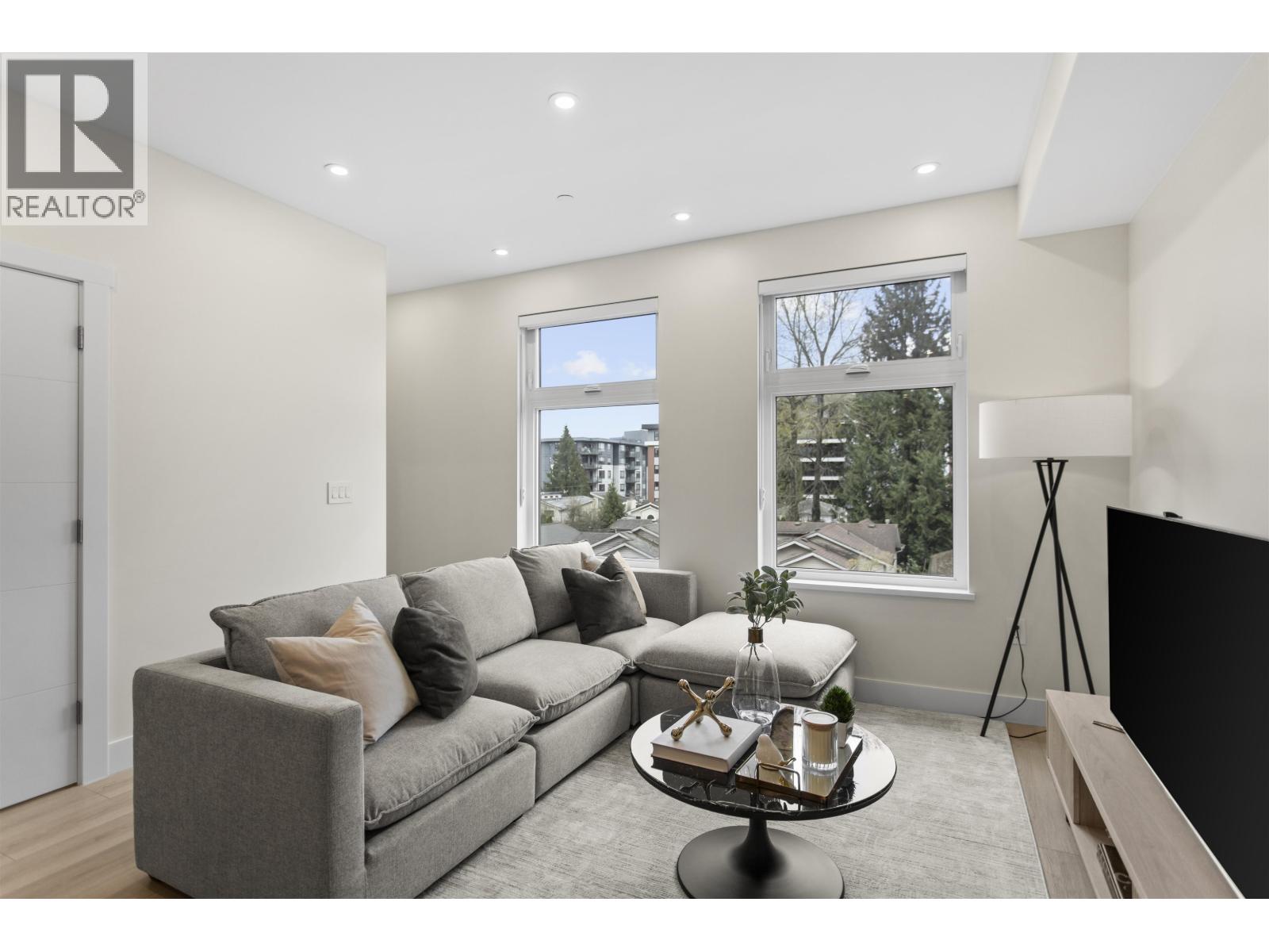 311 342 Mountain Highway, North Vancouver, British Columbia  V7J 2K8 - Photo 11 - R3111422