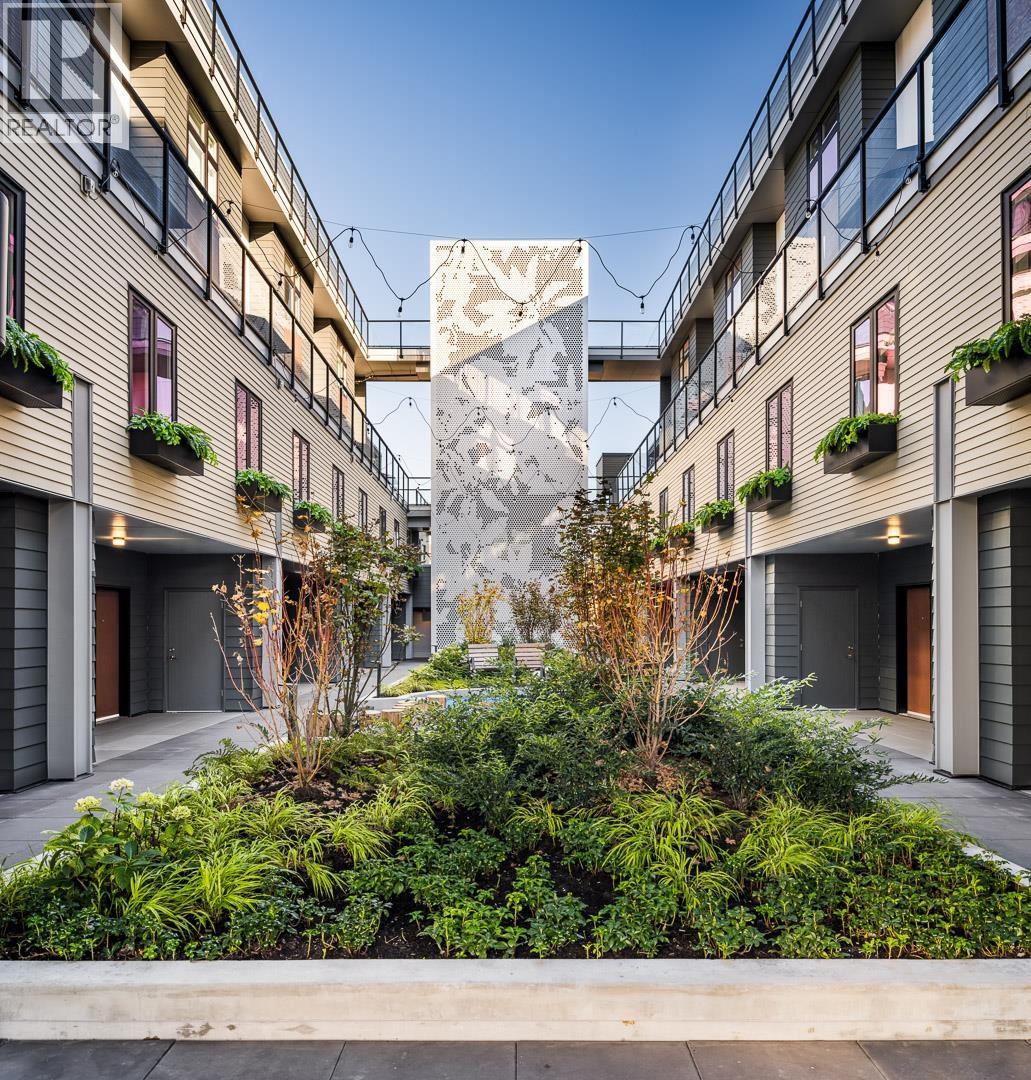 311 342 Mountain Highway, North Vancouver, British Columbia  V7J 2K8 - Photo 32 - R3111422