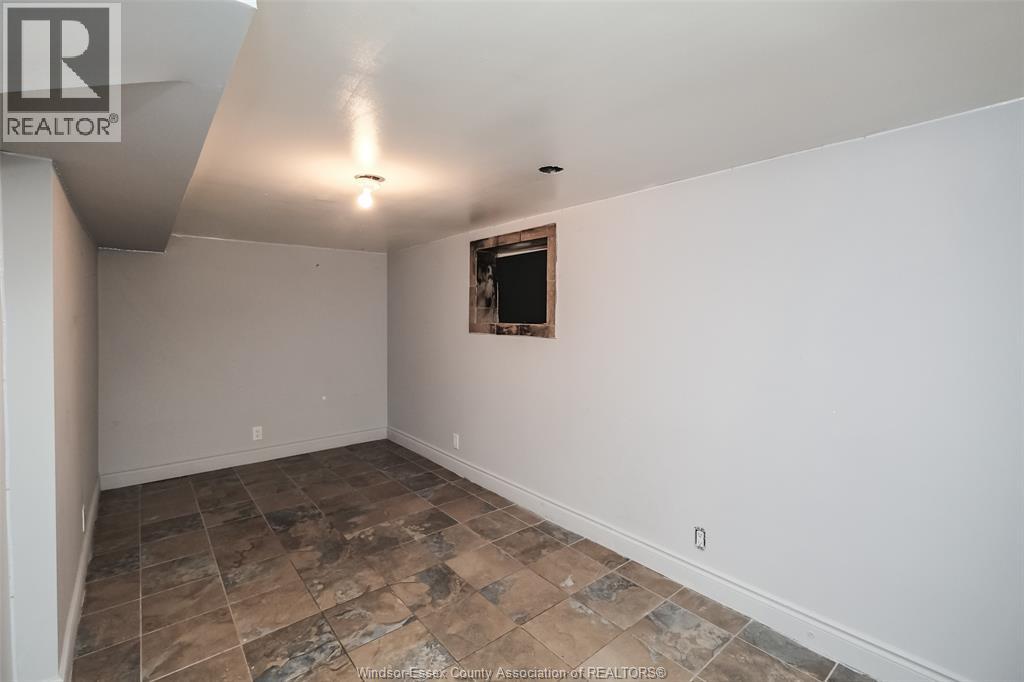 1585 Pelissier Unit# Lower, Windsor, Ontario  N9X 1M9 - Photo 9 - 26008078