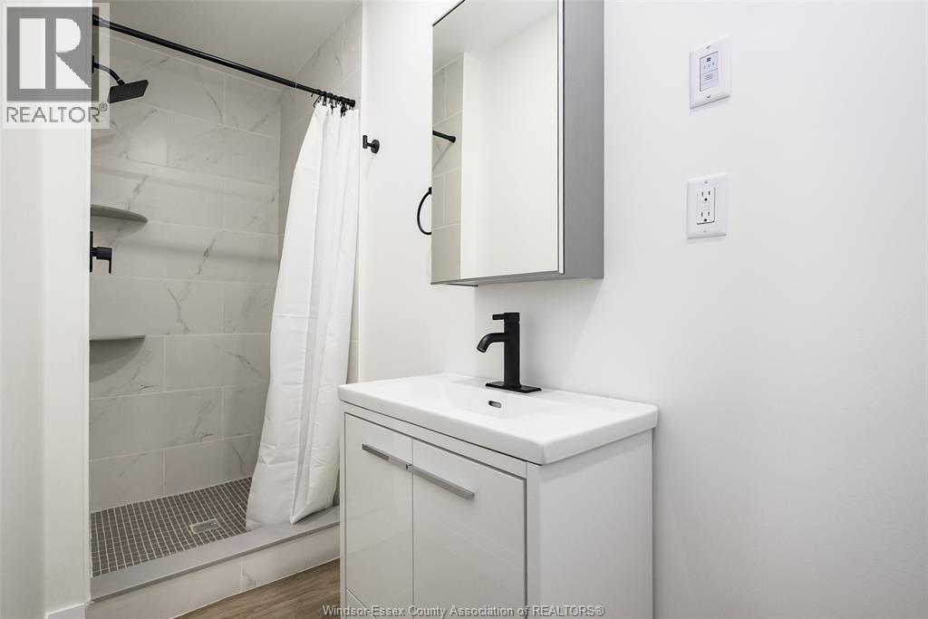 1233 University Avenue West, Windsor, Ontario  N9A 5T2 - Photo 8 - 26008154