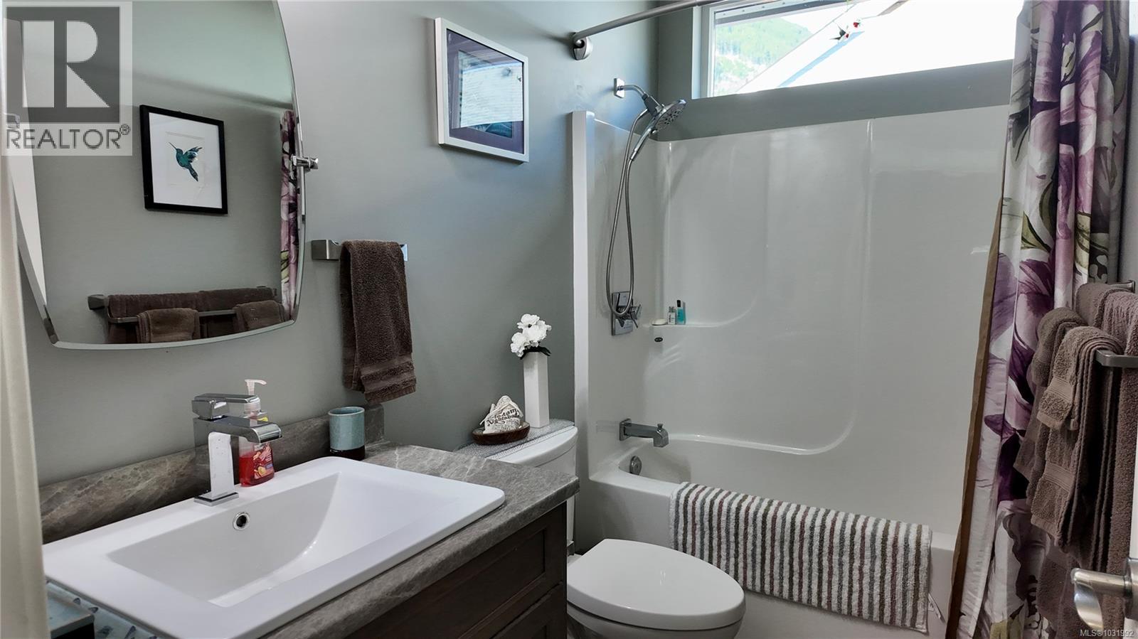 434 Mountain View Dr, Lake Cowichan, British Columbia  V0R 2G1 - Photo 15 - 1031992