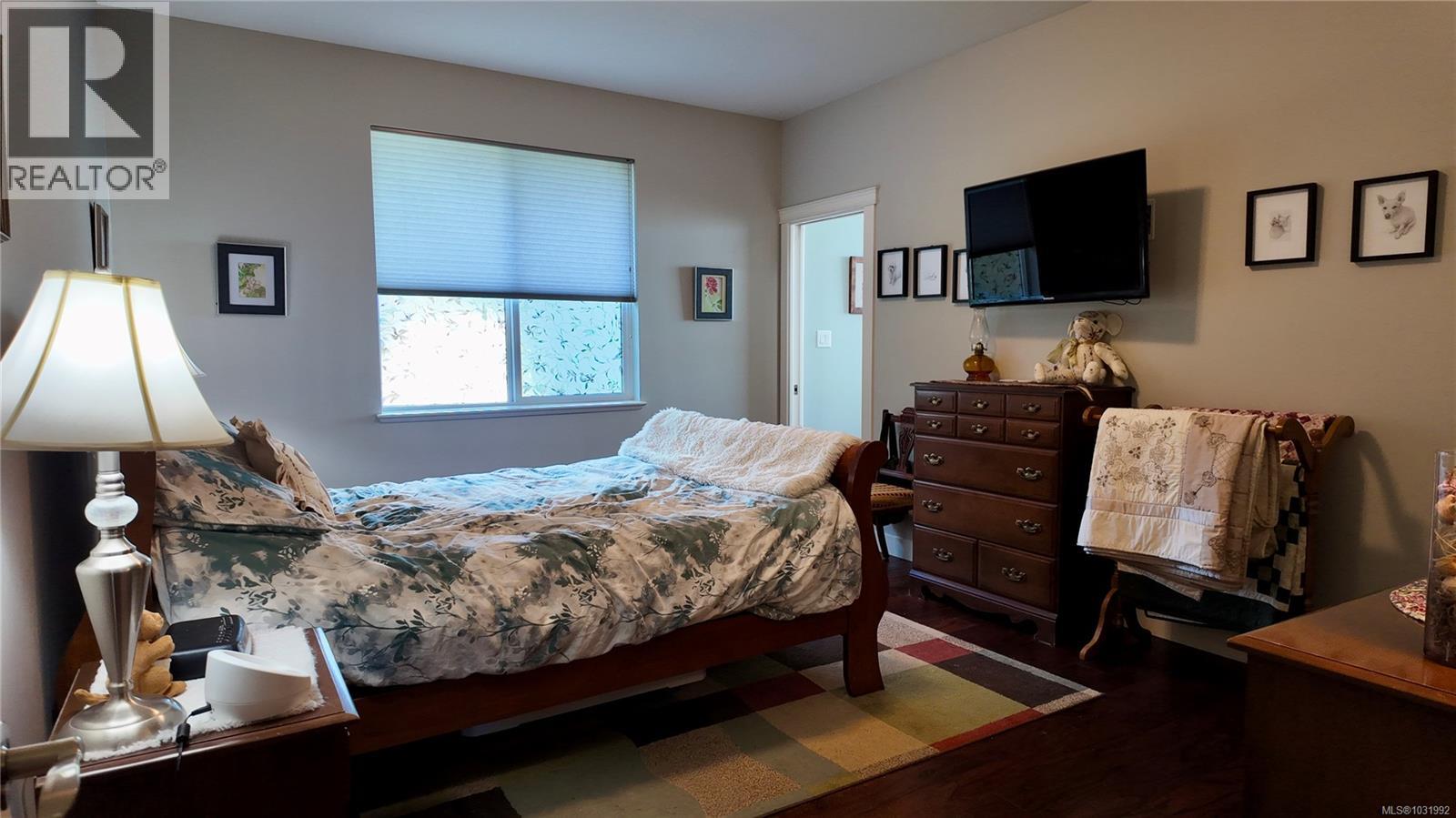 434 Mountain View Dr, Lake Cowichan, British Columbia  V0R 2G1 - Photo 12 - 1031992