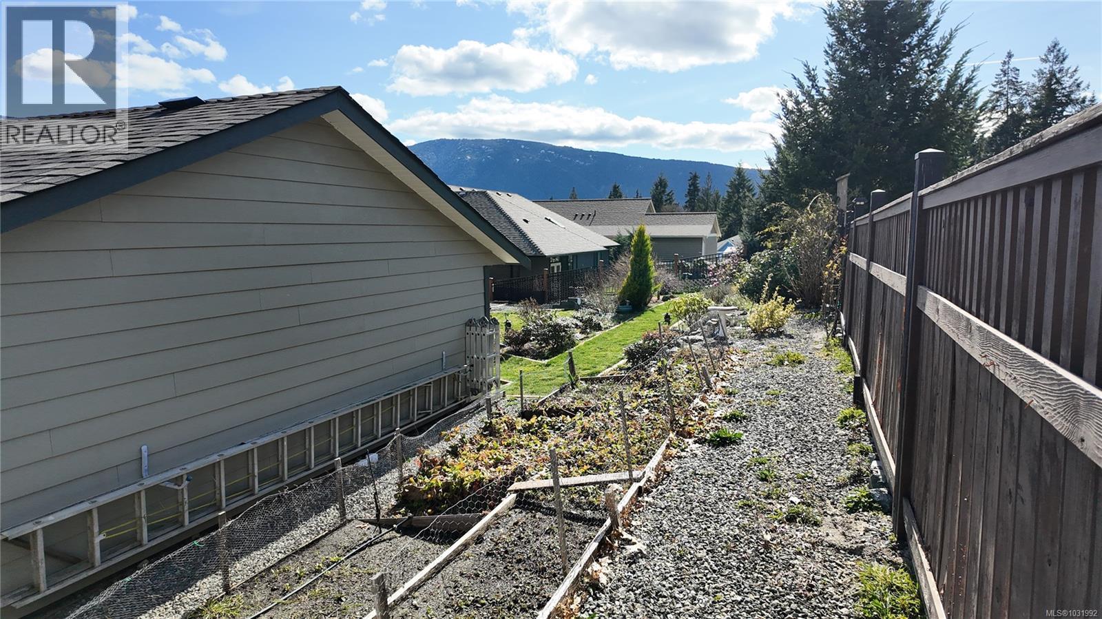 434 Mountain View Dr, Lake Cowichan, British Columbia  V0R 2G1 - Photo 35 - 1031992