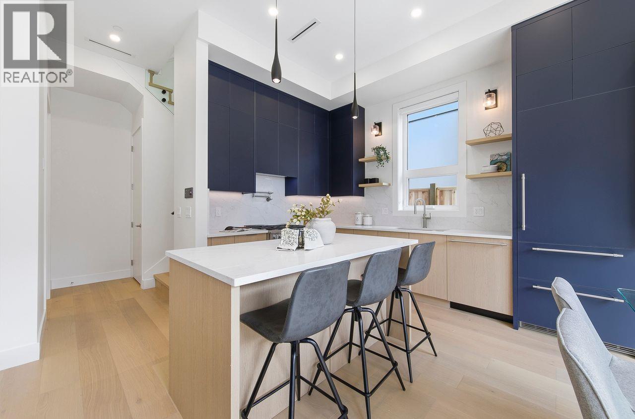 2 3708 W 18th Avenue, Vancouver, British Columbia  V6S 1B2 - Photo 6 - R3111329