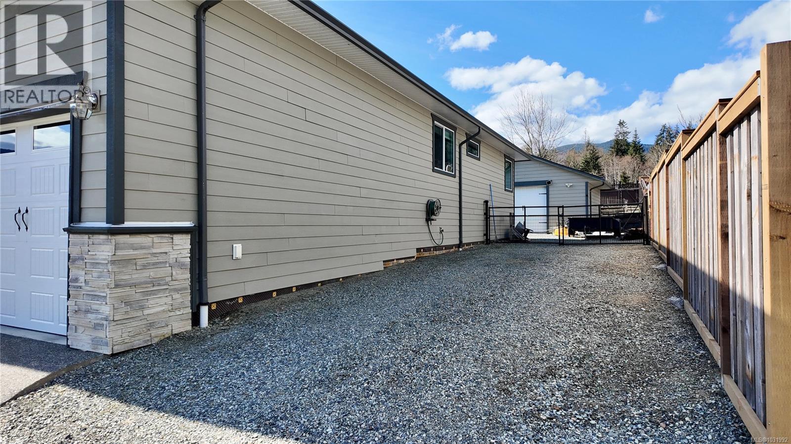 434 Mountain View Dr, Lake Cowichan, British Columbia  V0R 2G1 - Photo 26 - 1031992