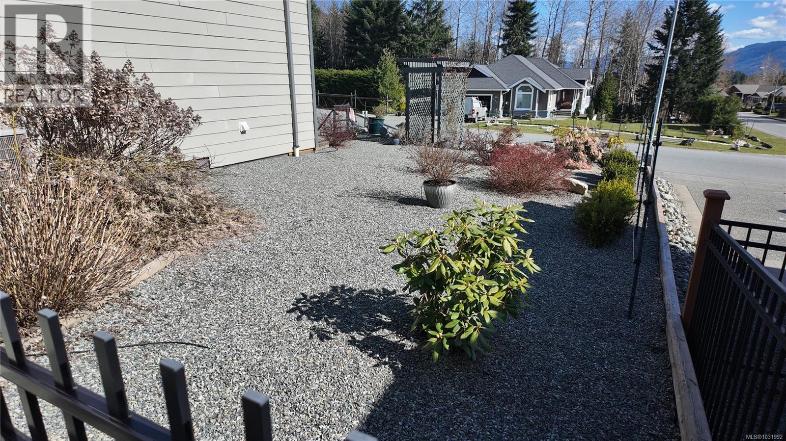 434 Mountain View Dr, Lake Cowichan, British Columbia  V0R 2G1 - Photo 45 - 1031992