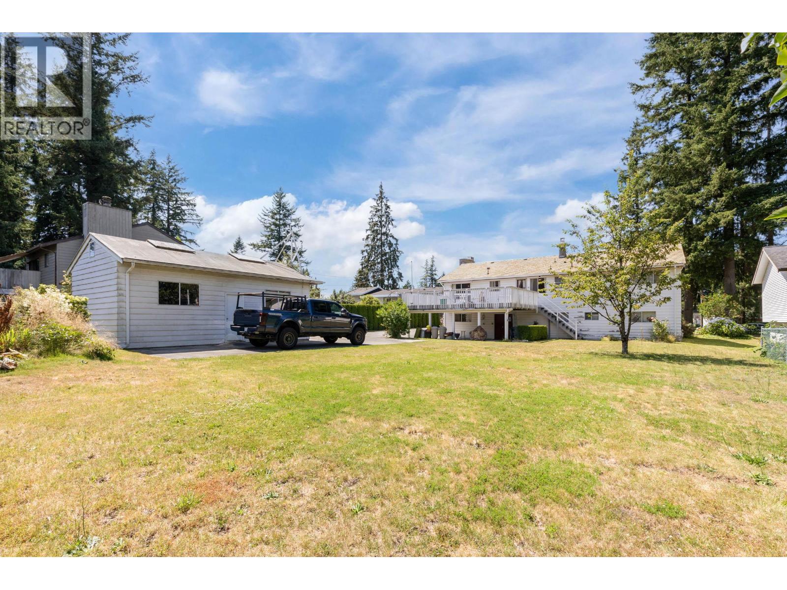 945 Lillian Street, Coquitlam, British Columbia  V3J 5C6 - Photo 11 - R3111299