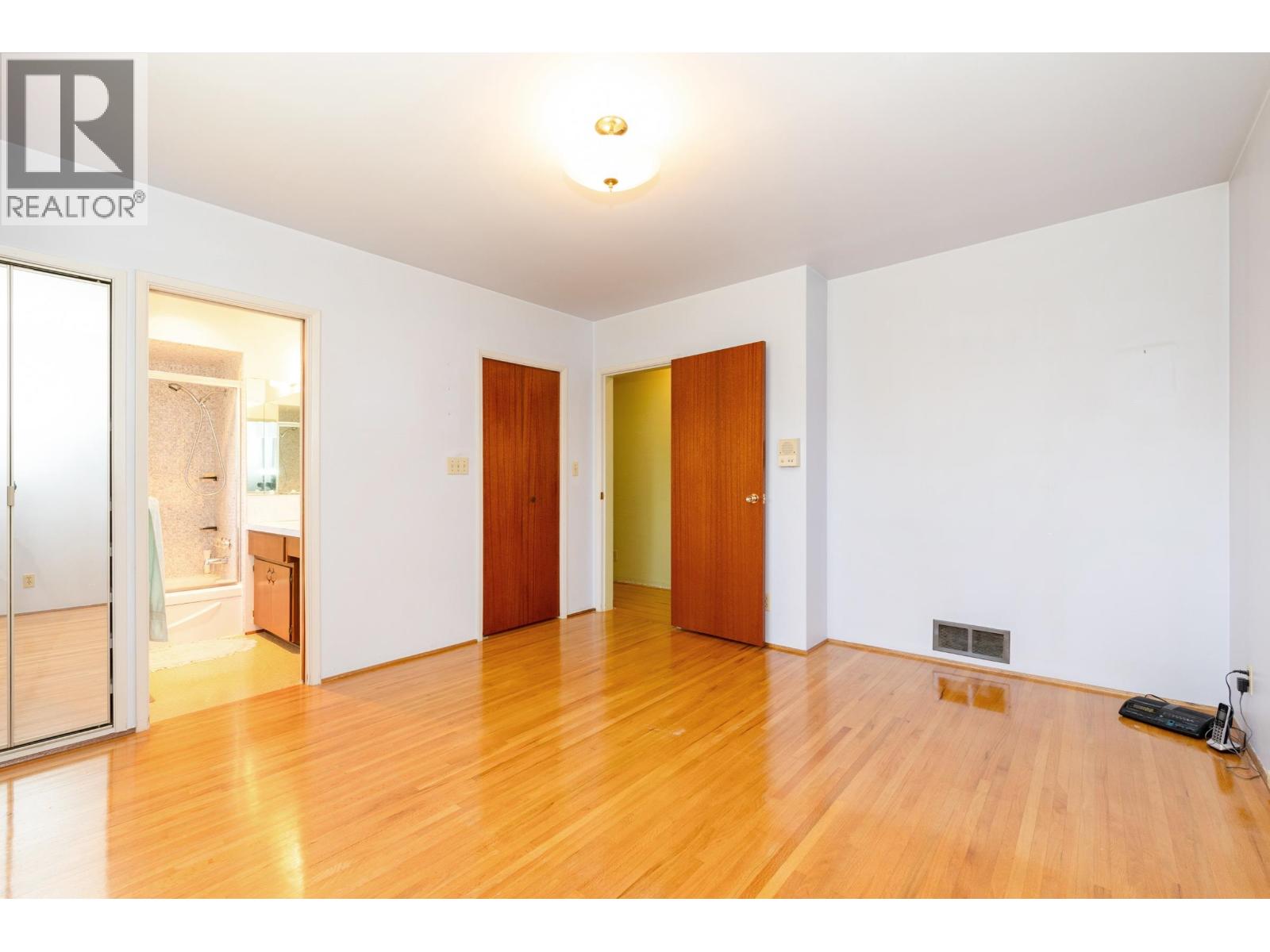 945 Lillian Street, Coquitlam, British Columbia  V3J 5C6 - Photo 25 - R3111299