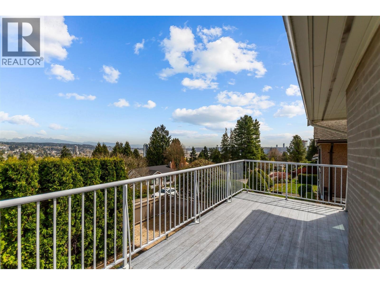 832 Surrey Street, New Westminster, British Columbia  V3L 4W2 - Photo 12 - R3111326