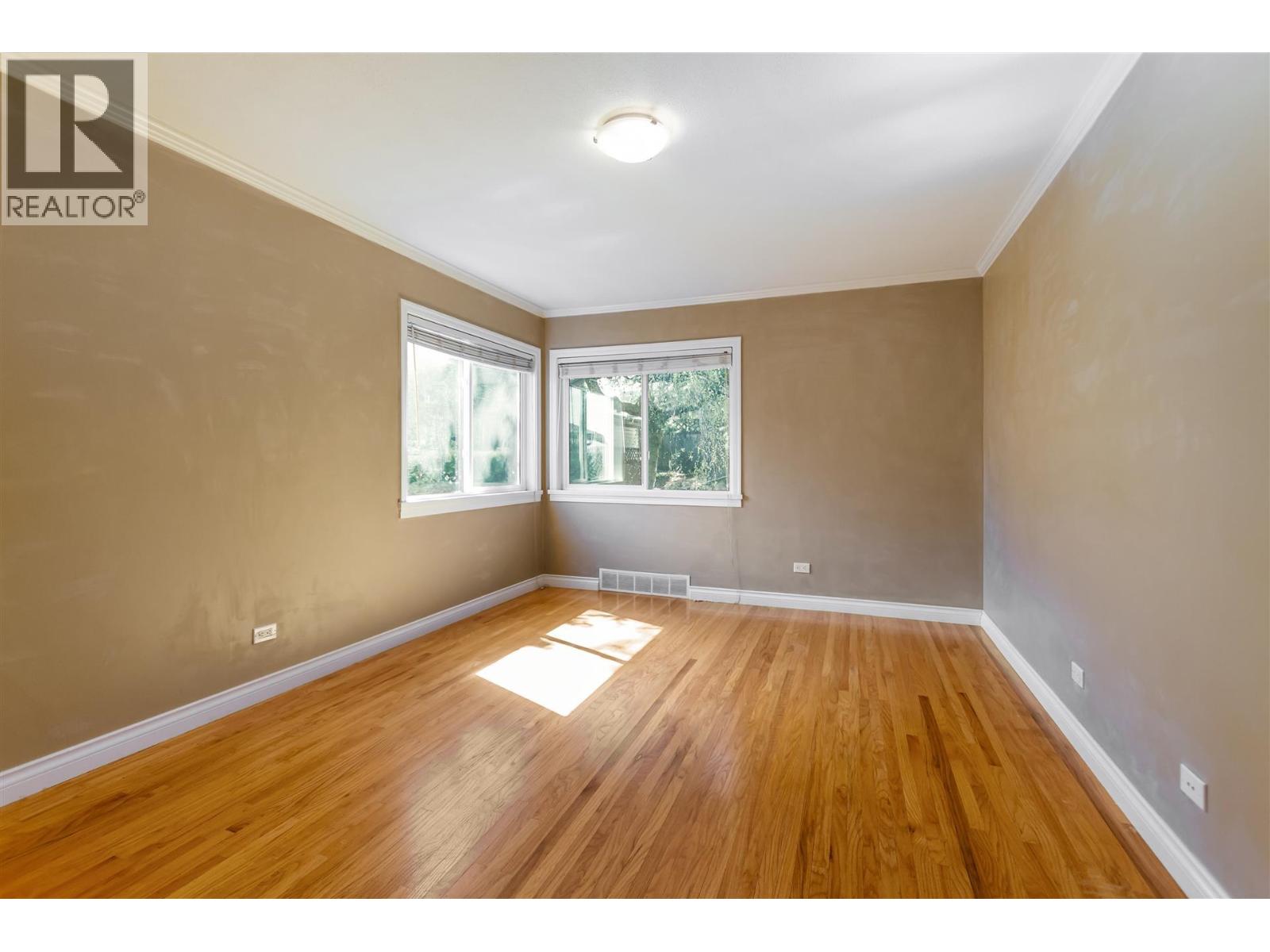 832 Surrey Street, New Westminster, British Columbia  V3L 4W2 - Photo 16 - R3111326