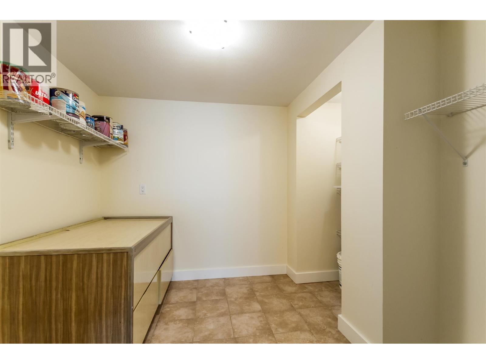 832 Surrey Street, New Westminster, British Columbia  V3L 4W2 - Photo 22 - R3111326