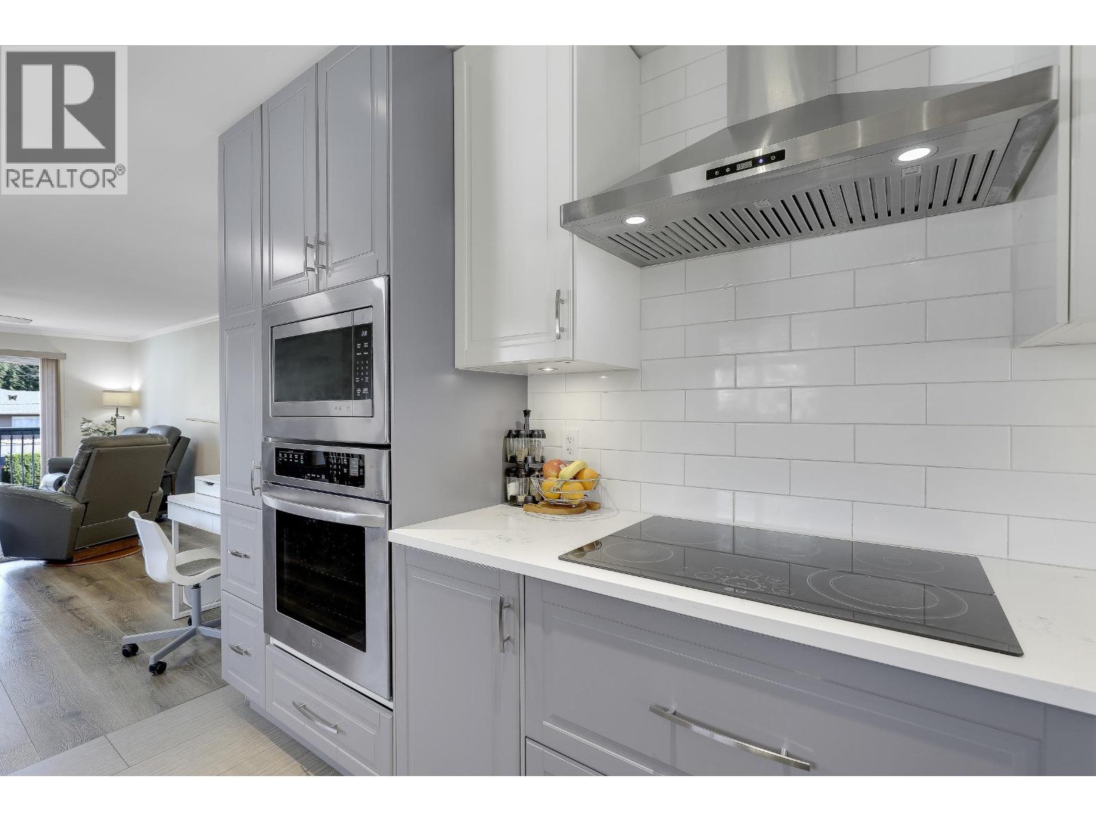 3523 Allan Road, North Vancouver, British Columbia  V7K 2M6 - Photo 10 - R3111340