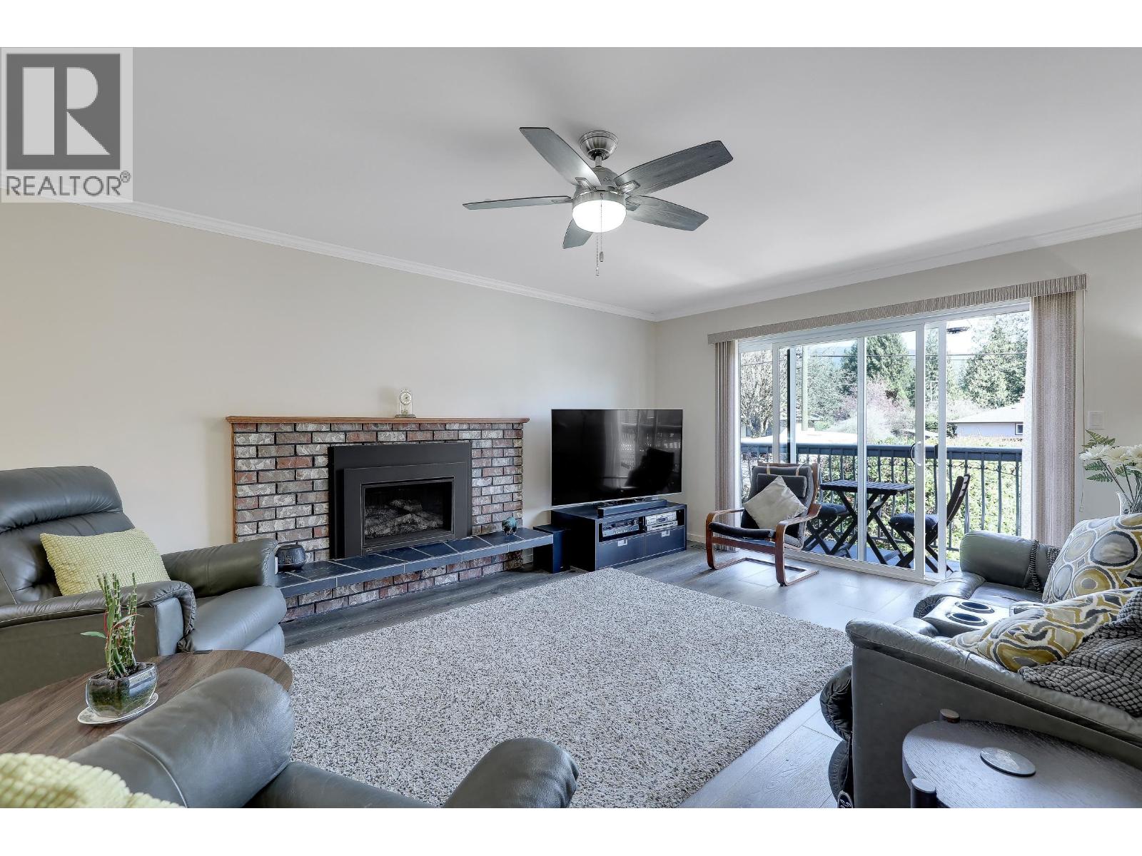 3523 Allan Road, North Vancouver, British Columbia  V7K 2M6 - Photo 2 - R3111340