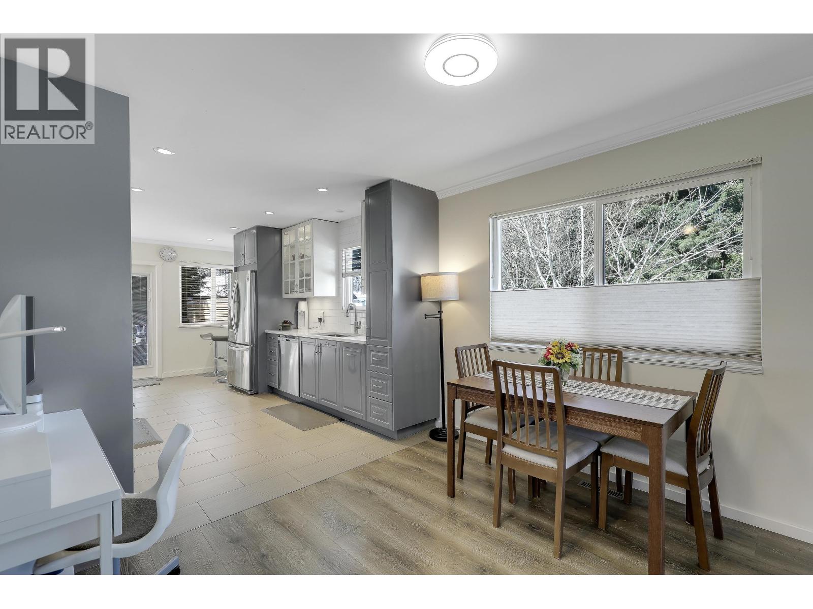 3523 Allan Road, North Vancouver, British Columbia  V7K 2M6 - Photo 5 - R3111340