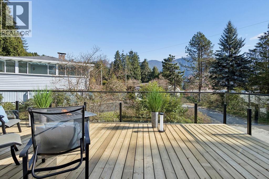 589 St Giles Road, West Vancouver, British Columbia  V7S 1L7 - Photo 33 - R3111357