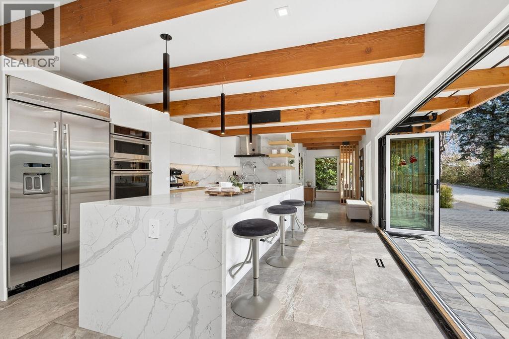 589 St Giles Road, West Vancouver, British Columbia  V7S 1L7 - Photo 9 - R3111357