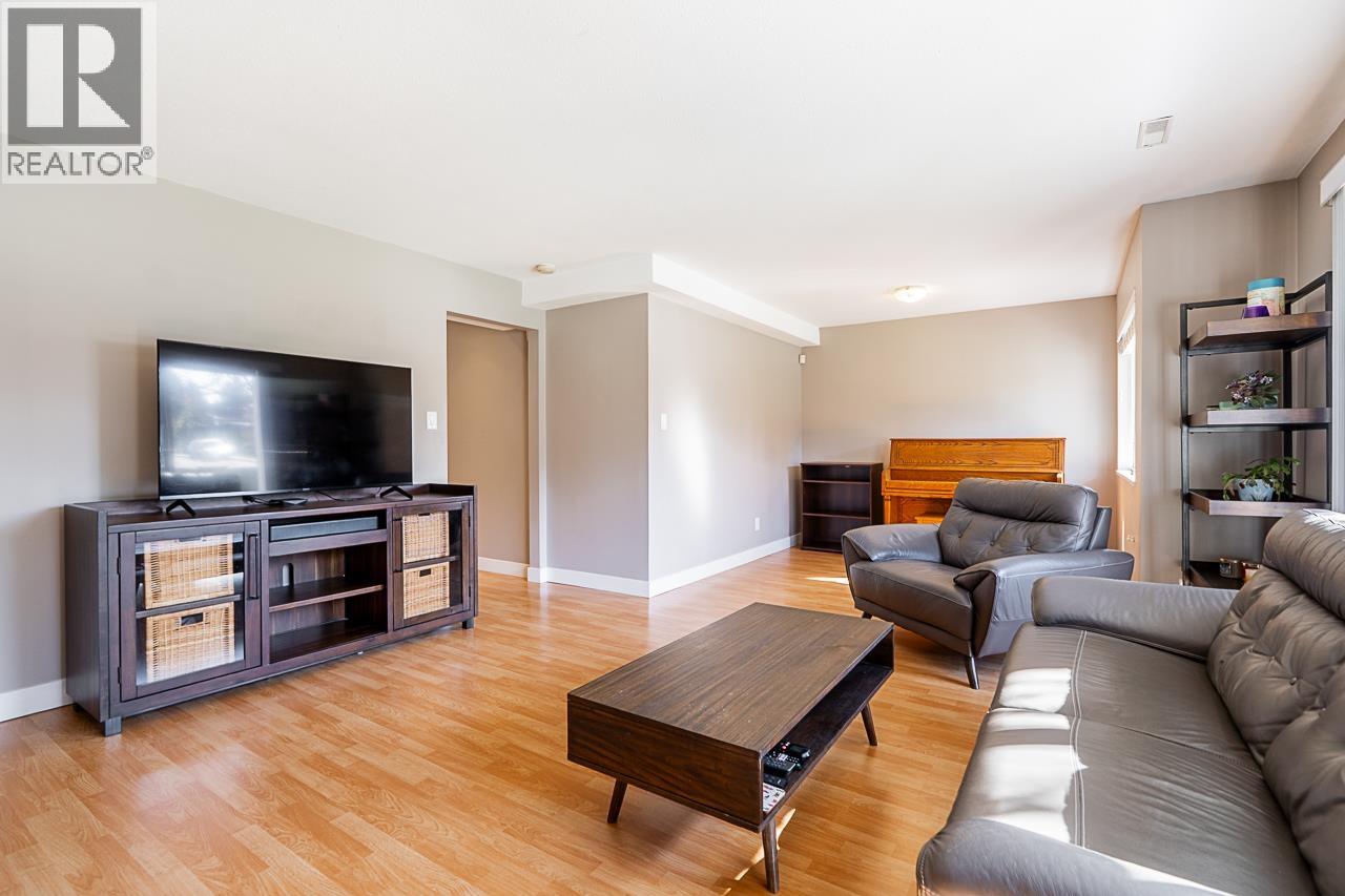 6851 Imperial Street, Burnaby, British Columbia  V5E 1N4 - Photo 24 - R3111378