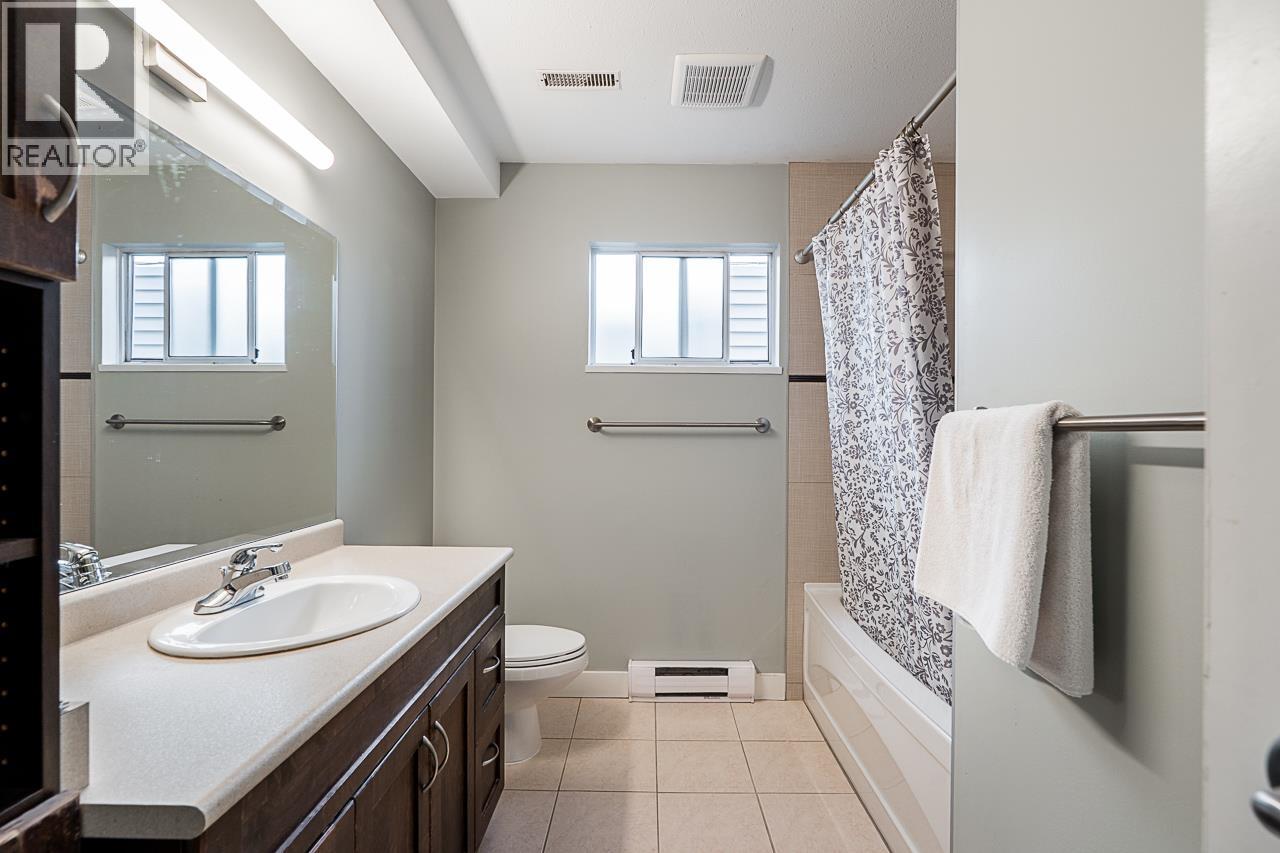 6851 Imperial Street, Burnaby, British Columbia  V5E 1N4 - Photo 32 - R3111378