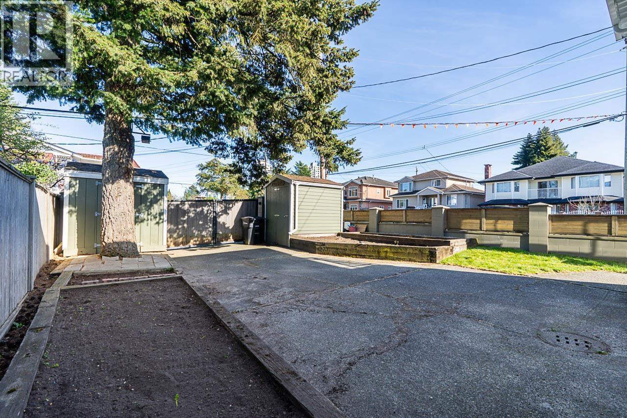 6851 Imperial Street, Burnaby, British Columbia  V5E 1N4 - Photo 34 - R3111378