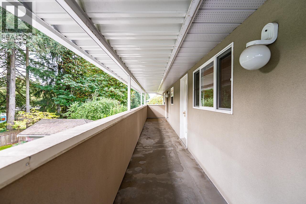 8108 Westlake Street, Burnaby, British Columbia  V5A 2B4 - Photo 24 - R3111396