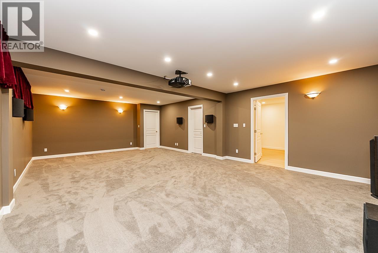 8108 Westlake Street, Burnaby, British Columbia  V5A 2B4 - Photo 26 - R3111396