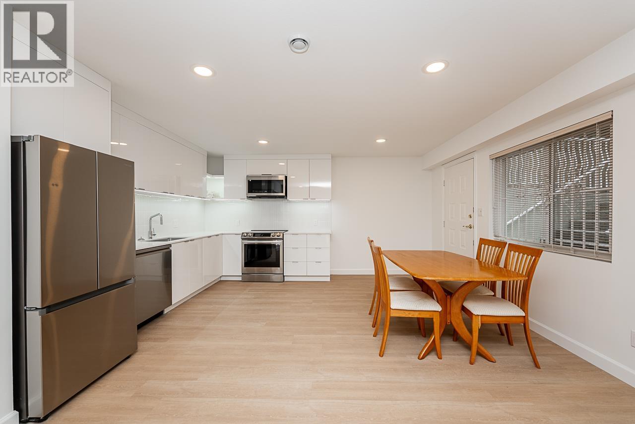 8108 Westlake Street, Burnaby, British Columbia  V5A 2B4 - Photo 27 - R3111396