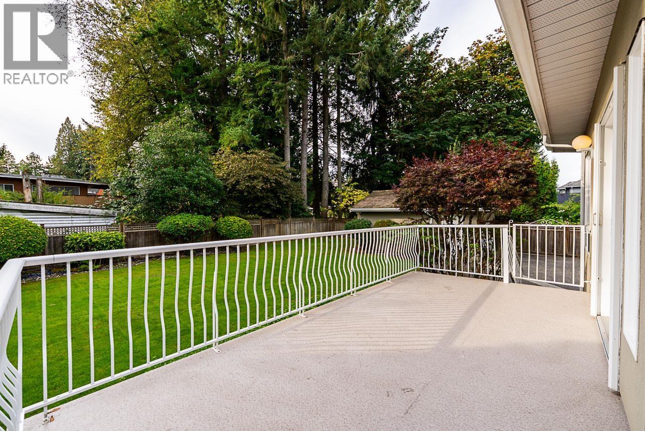 8108 Westlake Street, Burnaby, British Columbia  V5A 2B4 - Photo 35 - R3111396