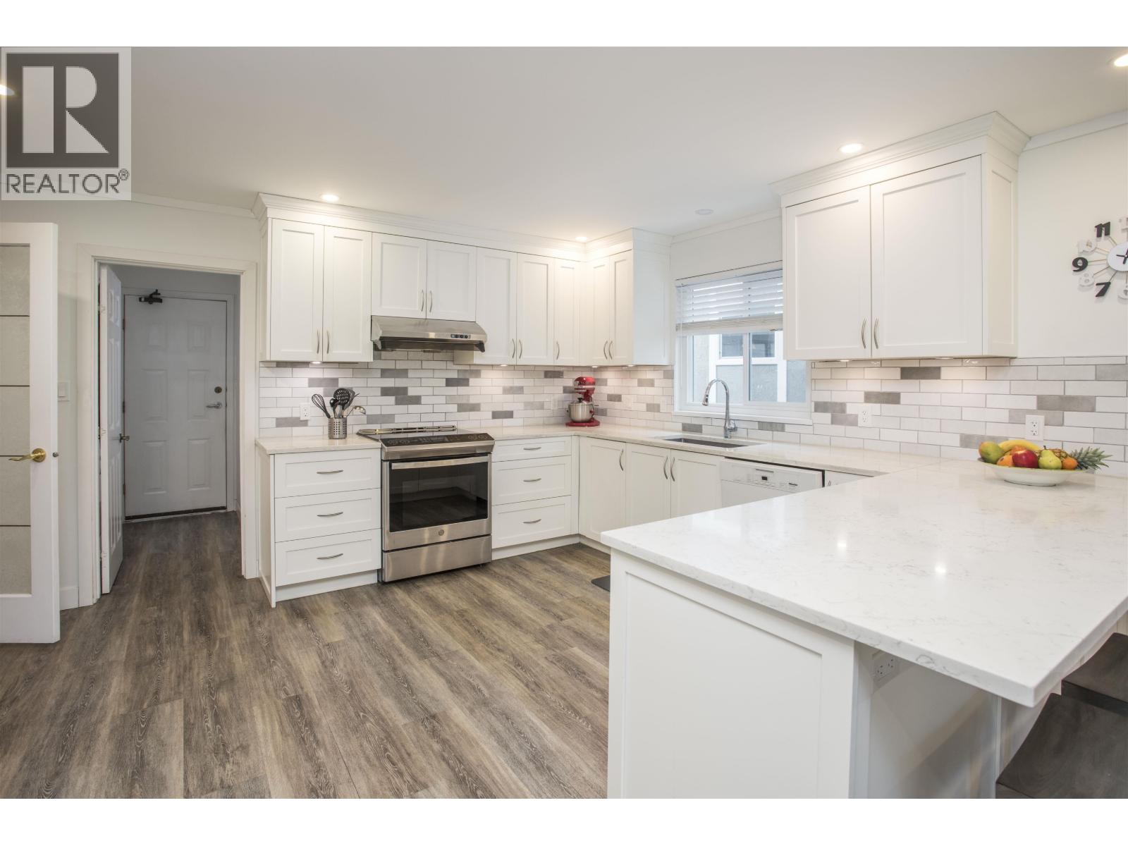 842 Lighthouse Court, Coquitlam, British Columbia  V3J 7N6 - Photo 13 - R3111397