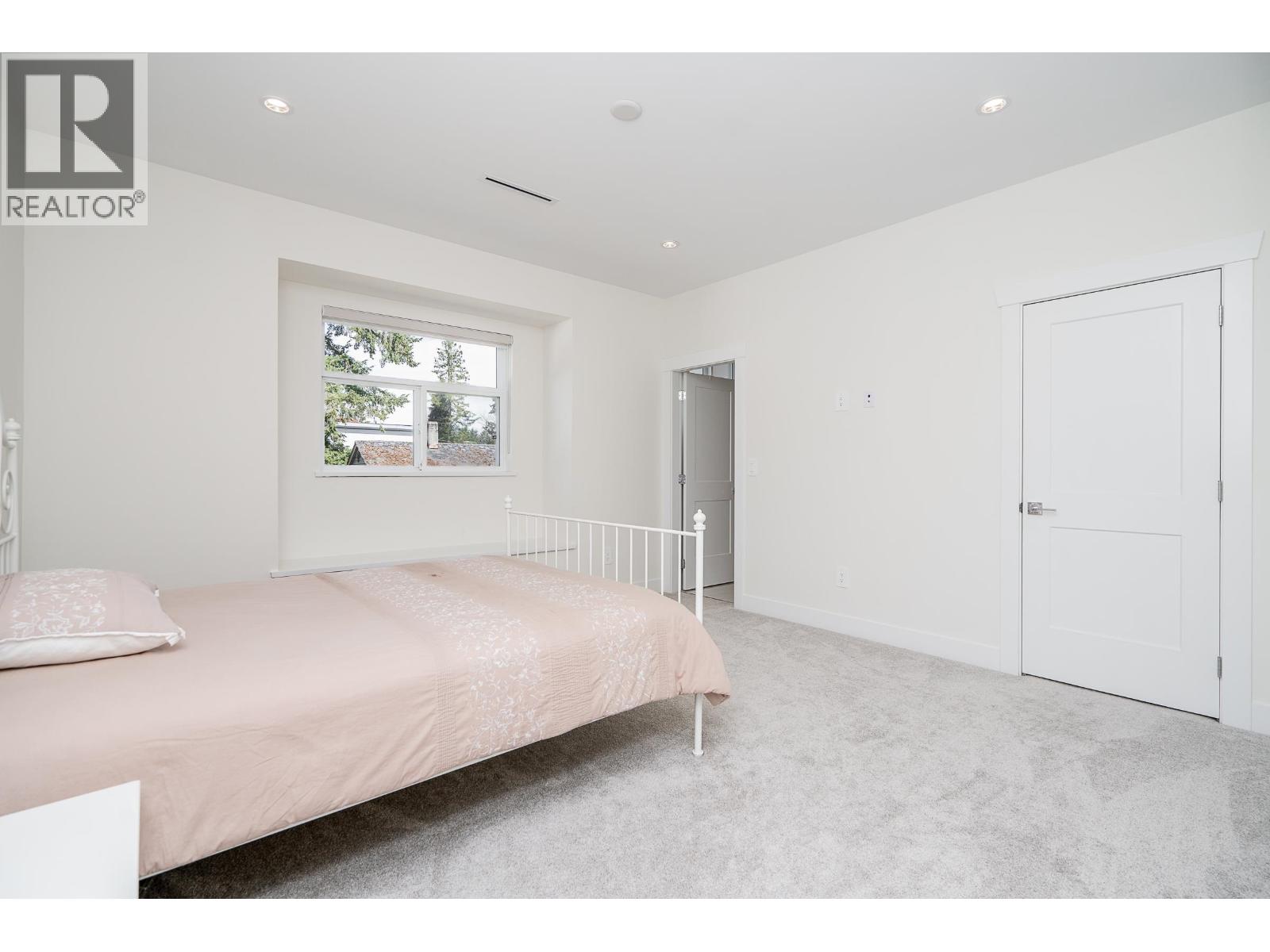 576 Linton Street, Coquitlam, British Columbia  V3J 6J2 - Photo 26 - R3111434