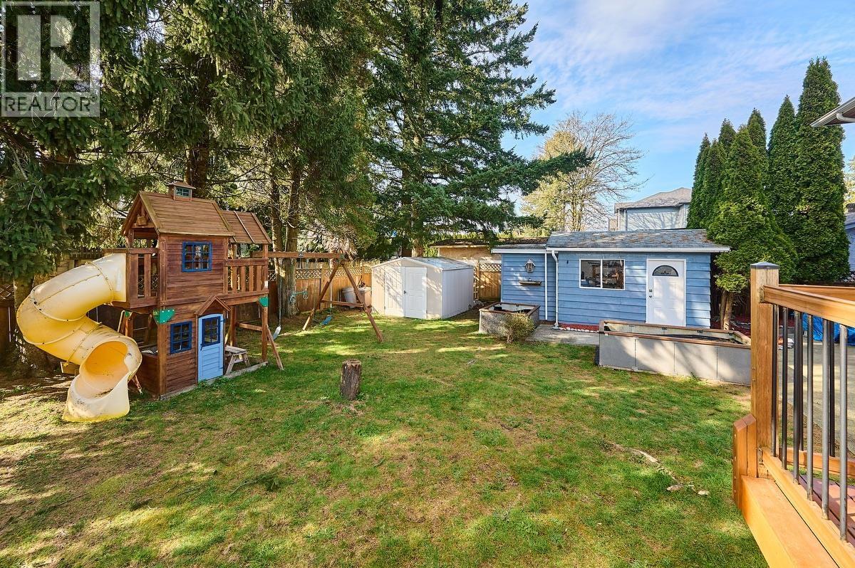 11711 Blakely Road, Pitt Meadows, British Columbia  V3Y 1H2 - Photo 2 - R3111437