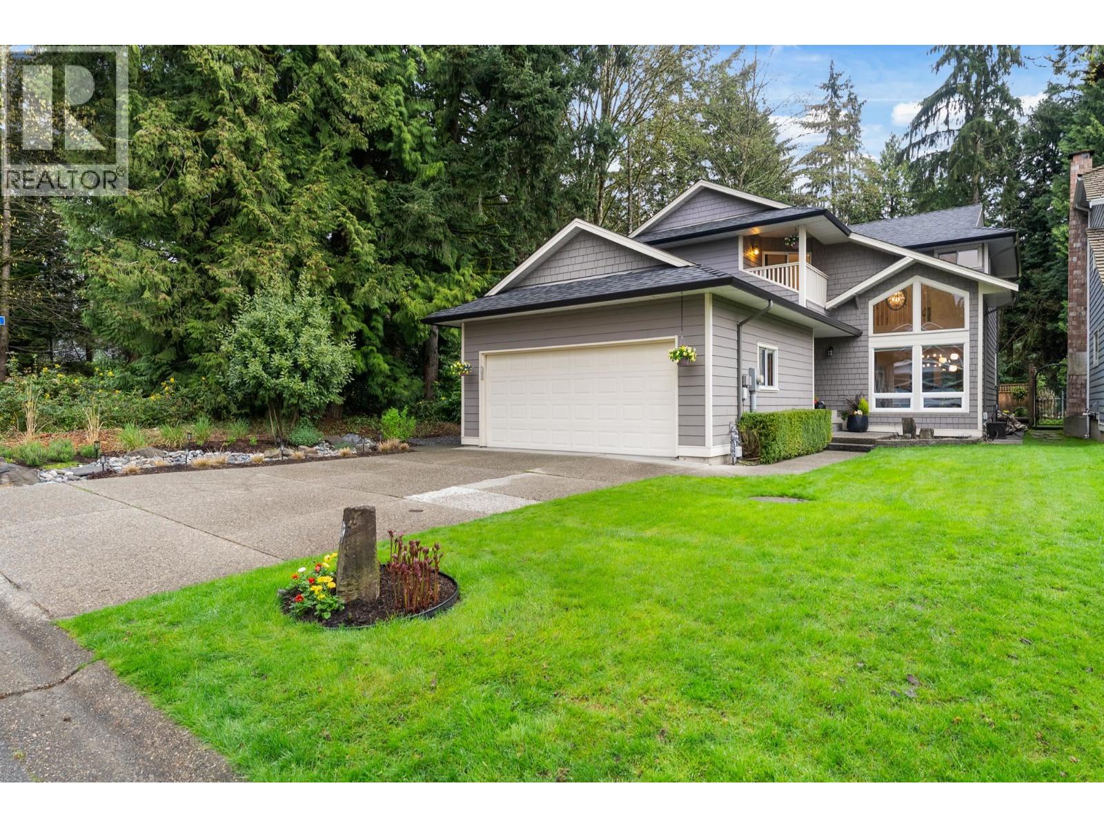 1530 Lighthall Court, North Vancouver, British Columbia  V7G 2G2 - Photo 2 - R3111438