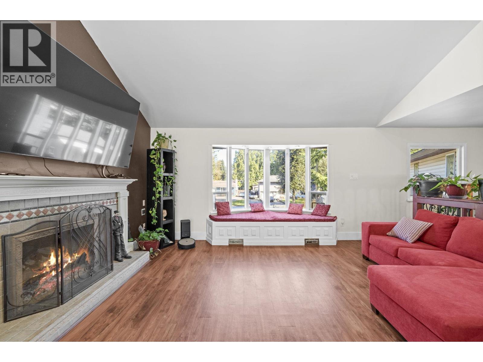 21796 Howison Avenue, Maple Ridge, British Columbia  V2X 2W6 - Photo 7 - R3111443