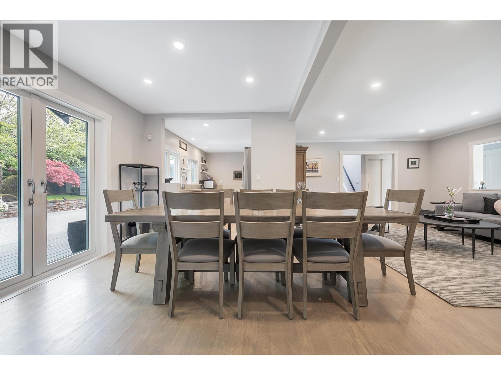 4106 Canterbury Crescent, North Vancouver, British Columbia  V7R 3N5 - Photo 12 - R3111446