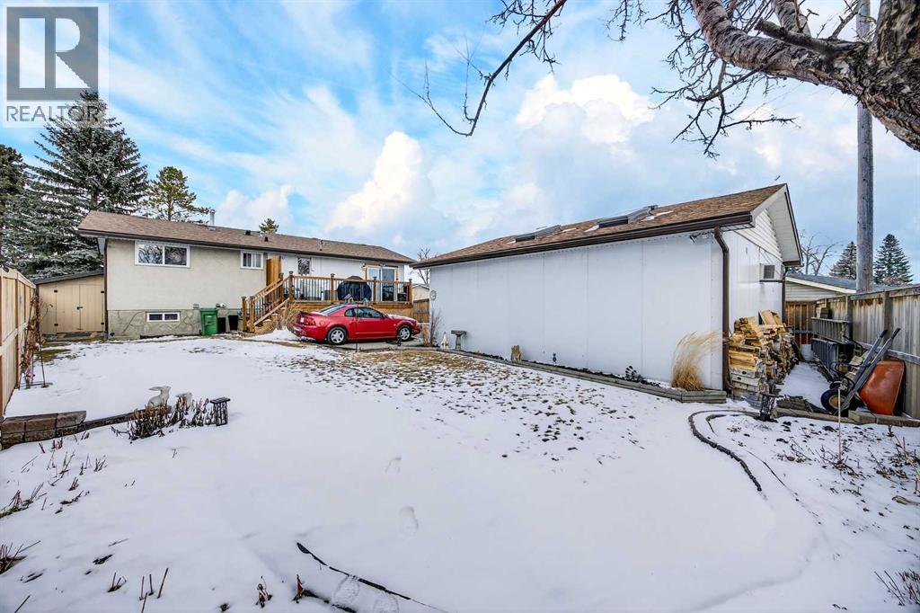 152 Maddock Way Ne, Calgary, Alberta  T2A 3X3 - Photo 37 - A2292455
