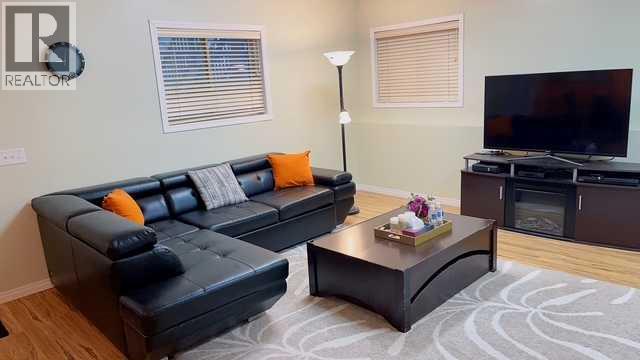 146 Panamount Villas NW, Calgary, Alberta  T3K 0A3 - Photo 35 - A2292967