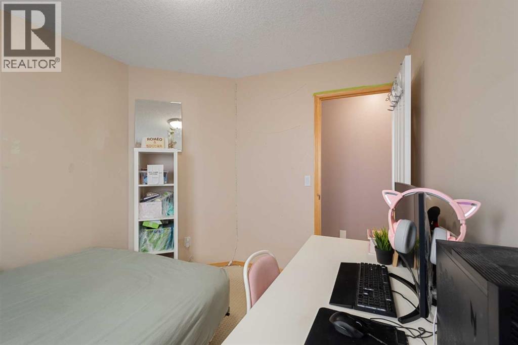 146 Panamount Villas NW, Calgary, Alberta  T3K 0A3 - Photo 25 - A2292967