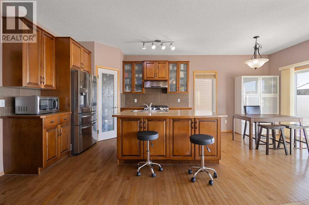 146 Panamount Villas NW, Calgary, Alberta  T3K 0A3 - Photo 7 - A2292967