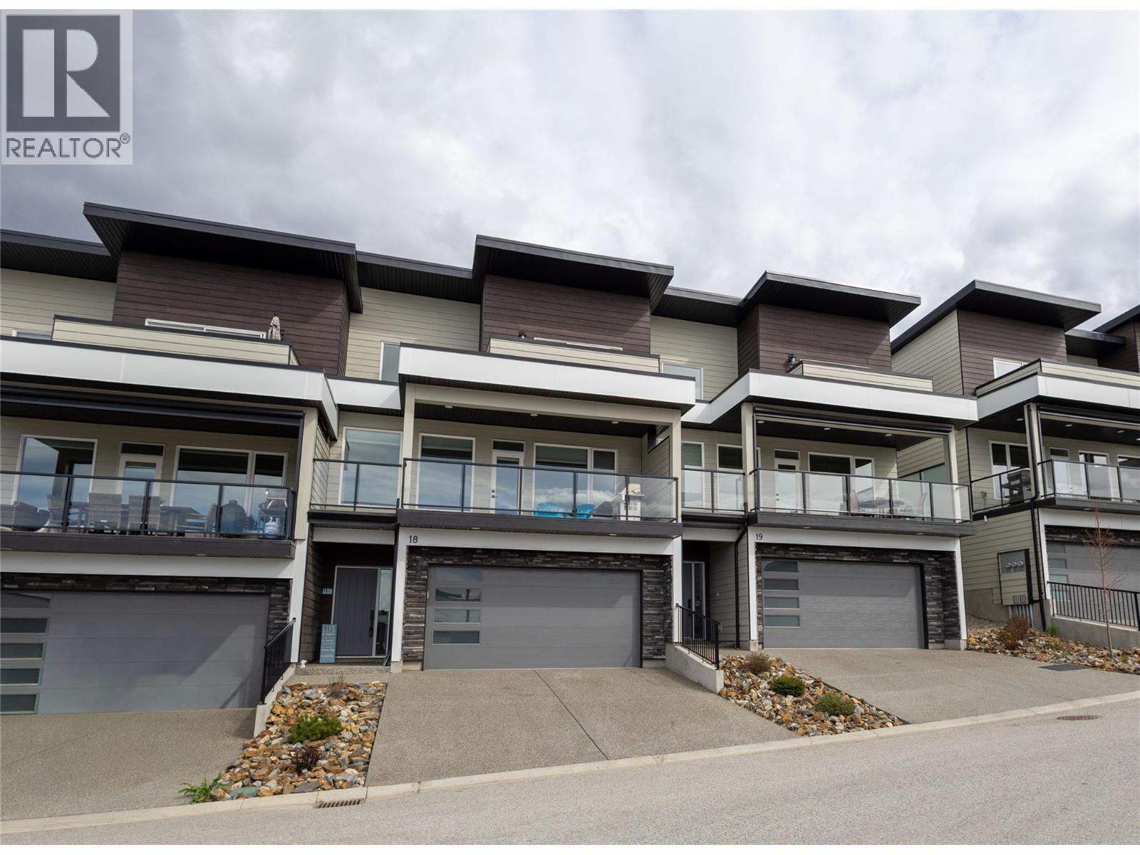 1000 Mt. Robson Place Unit# 18, Vernon, British Columbia