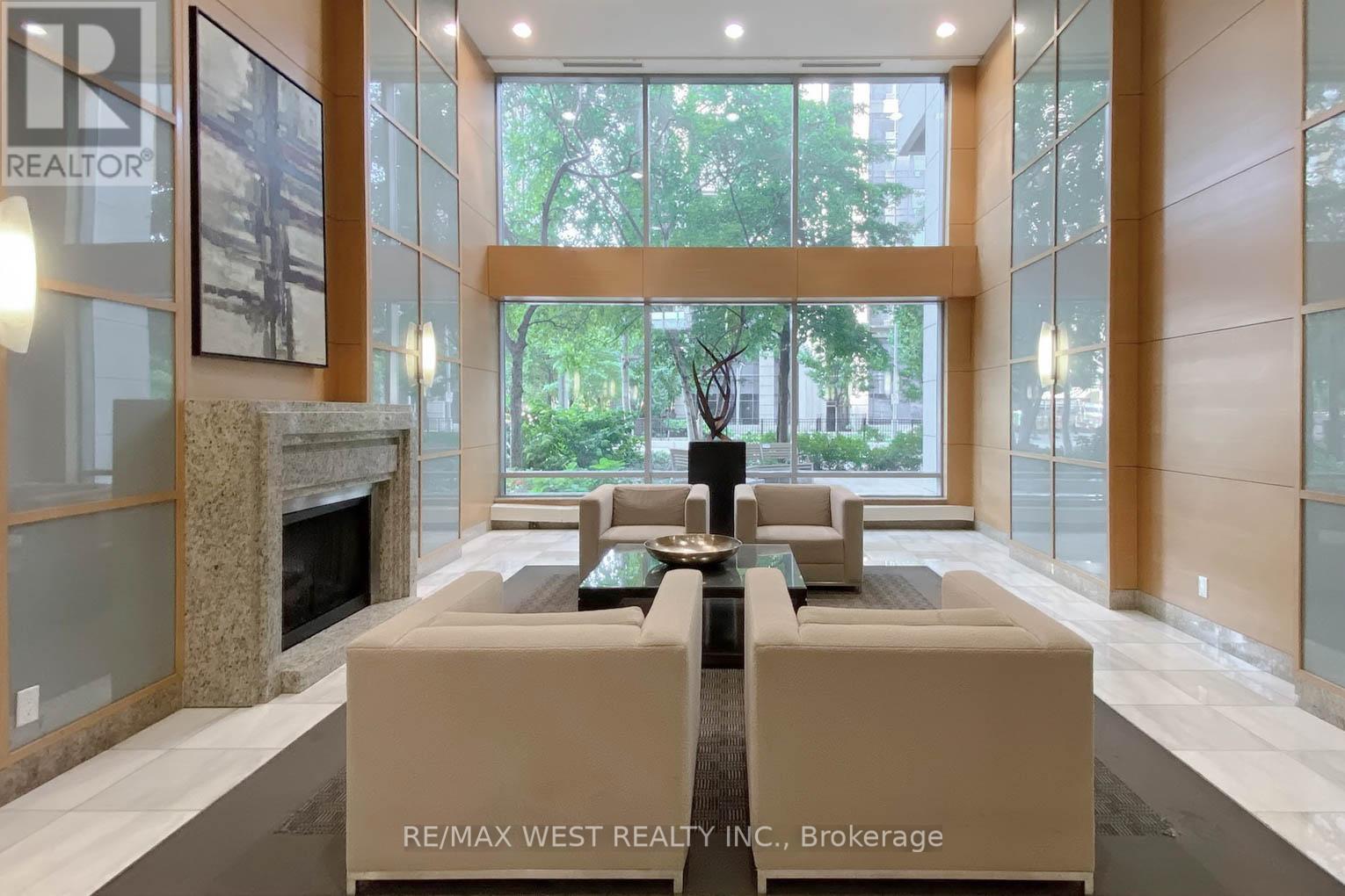 2909 - 4978 Yonge Street, Toronto, Ontario  M2N 7G8 - Photo 2 - C12998448