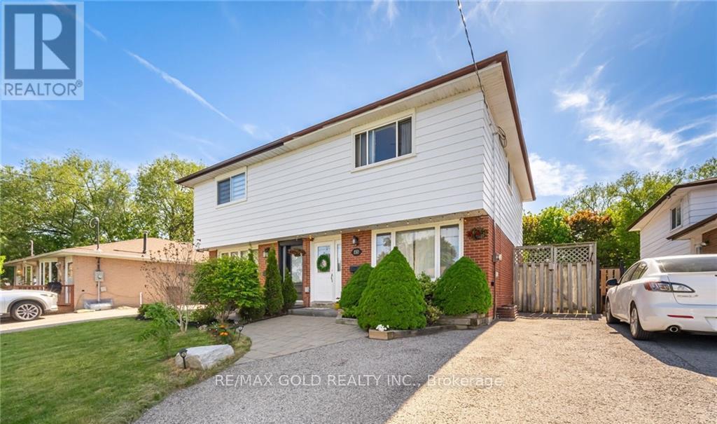 232 Durham Street, Oshawa, Ontario  L1J 5R3 - Photo 3 - E12998456