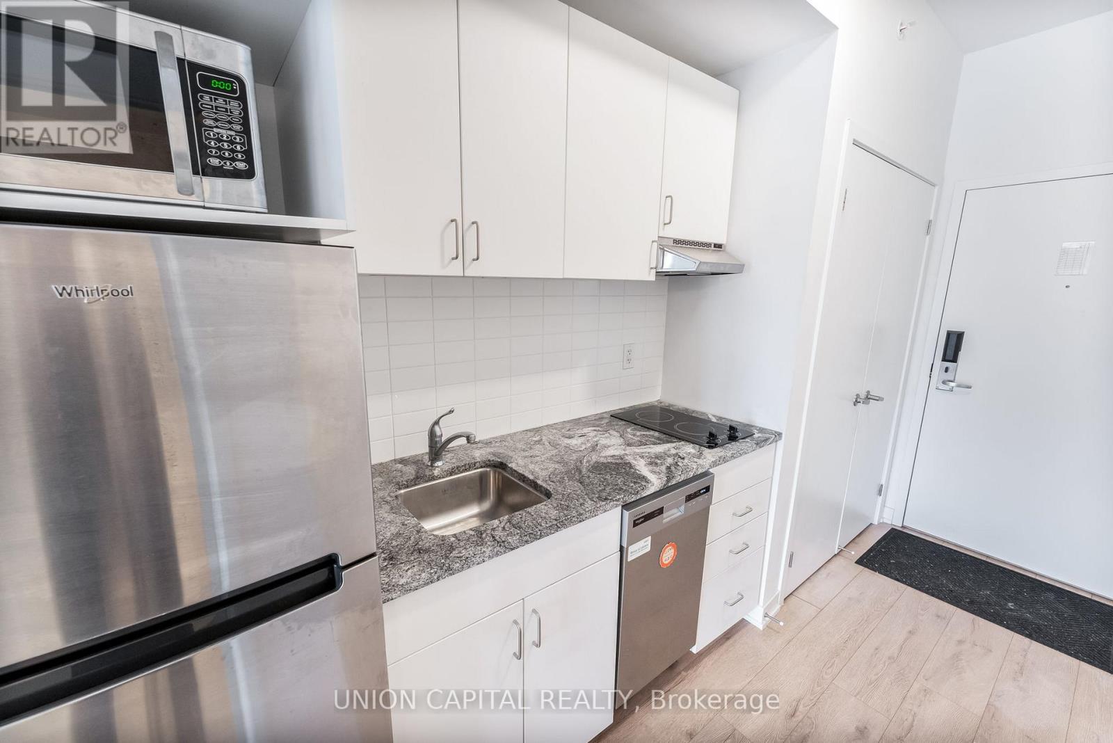 201 - 1800 Simcoe Street, Oshawa, Ontario  L1G 0C2 - Photo 5 - E12998532