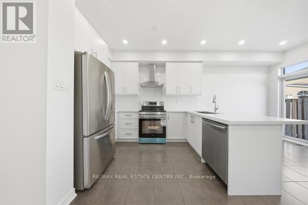 3085 Doyle Street, Mississauga, Ontario  L5M 0N2 - Photo 16 - W12994862