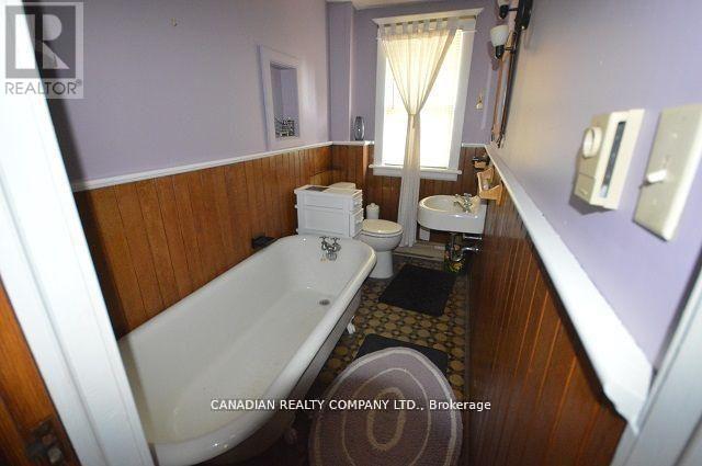 391 Raines Street, Georgina, Ontario  L4P 3C8 - Photo 21 - N12998458