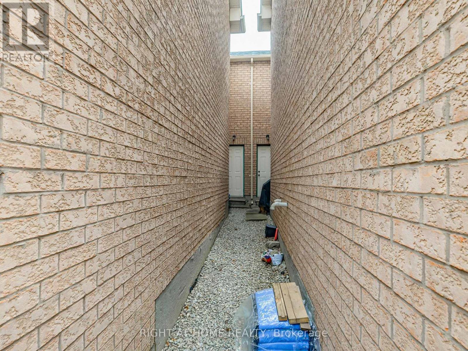 179 Vanguard Road, Vaughan, Ontario  L4K 5G8 - Photo 50 - N12998492